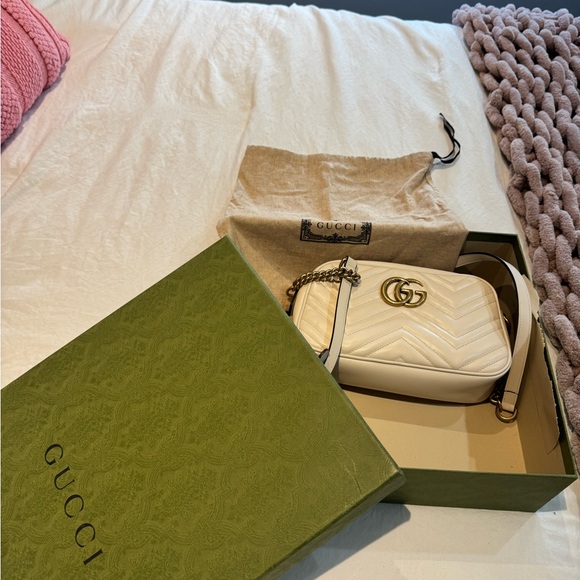 Gucci Handbags - Gucci Cream Leather Crossbody Bag